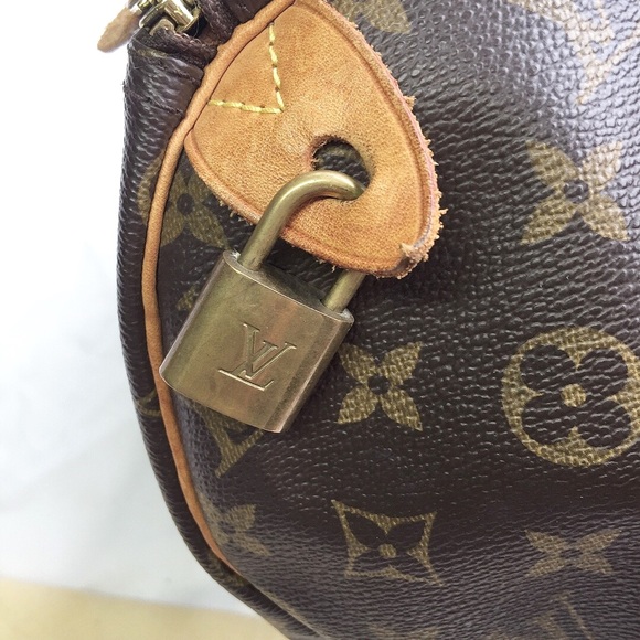 Louis Vuitton Speedy 30 - Picture 12 of 16